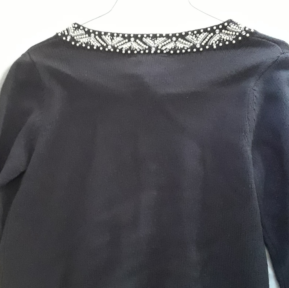 Sweater - Picture 2 of 4
